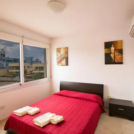 How To Rent Your Own Private Luxury Holiday For Less Than Basic Hotel, 1211 * Protaras