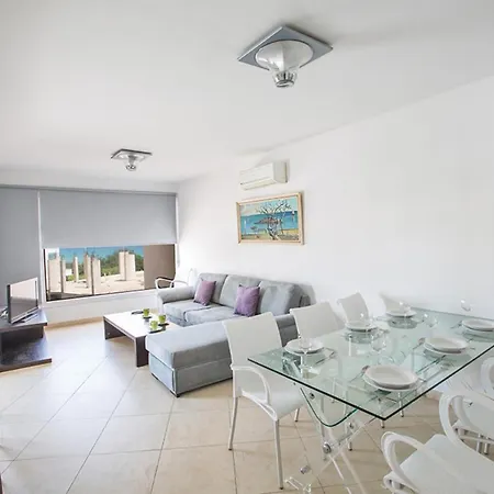 Villa How To Rent Your Own Private Luxury Holiday For Less Than Basic Hotel, 1211