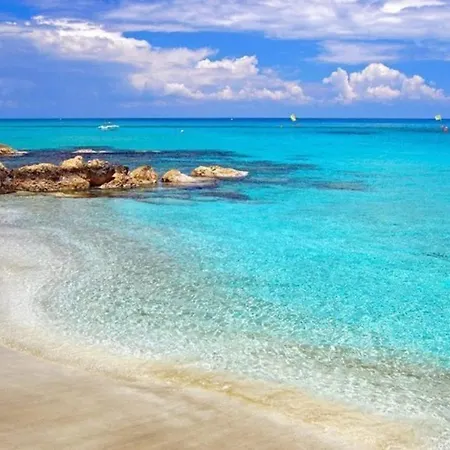 Villa How To Rent Your Own Private Luxury Holiday For Less Than Basic Hotel, 1211